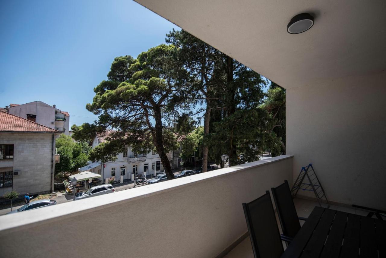 Apartment Aloha Требинье Экстерьер фото